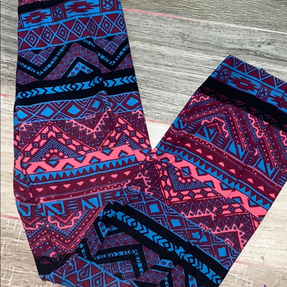 Lularoe Tween Tribal Leggings - Picture 1 of 1